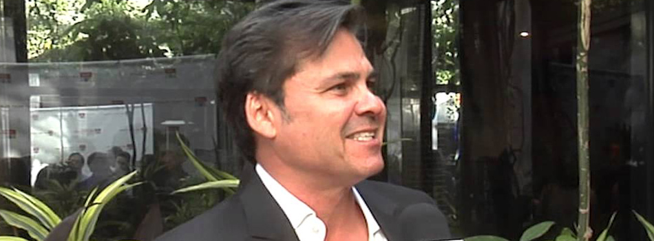 Go to German Version  Peter Lenkov, executive producer of last season’s new smash hit Hawaii Five-0, has kindly agreed to answer us a few questions. We are very pleased to […]