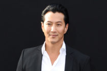Go to German Version    Interview by Gaby Eichberger/Christine Schmidt   Continuing our mycoven interviews, we were given the opportunity to talk to Hawaii Five-0’s smart villain Sang Min, aka […]
